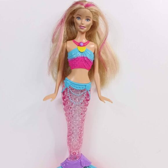 BARBIE Dreamtopia 13" Mermaid Doll Light-Up Rainbow Tail Blonde Hair Pink‎ Tiara - Picture 4 of 7
